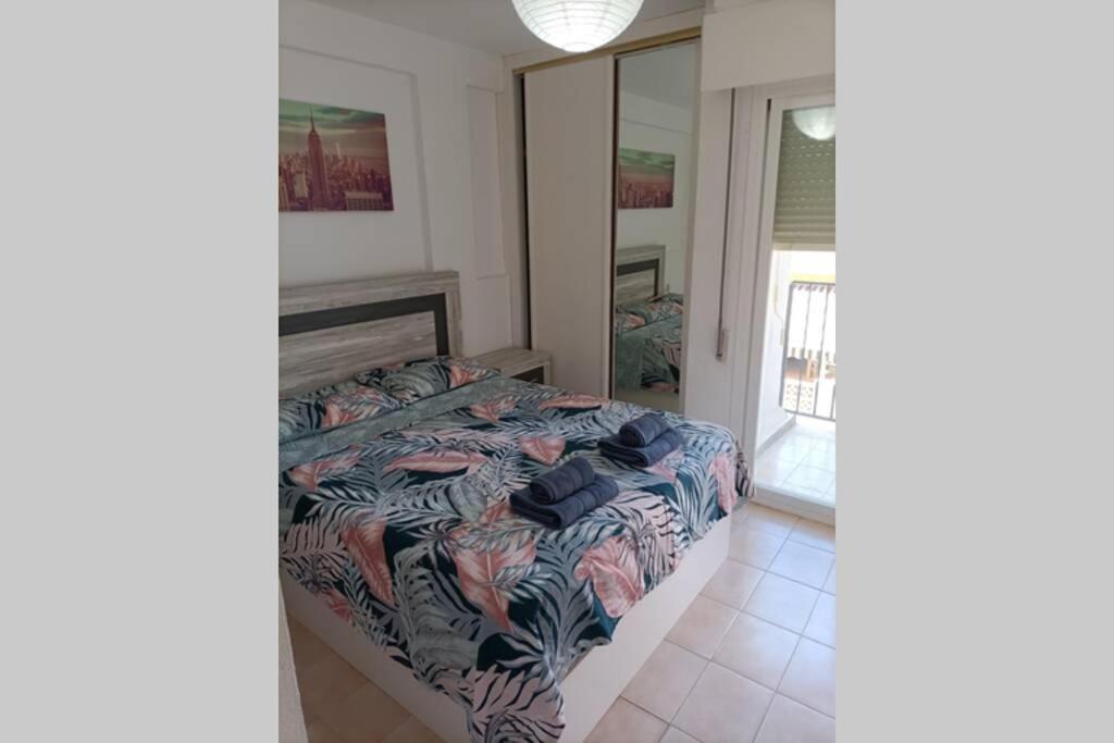 2 Bedroom Townhouse In Beautiful Gated Complex Benidorm Exteriör bild